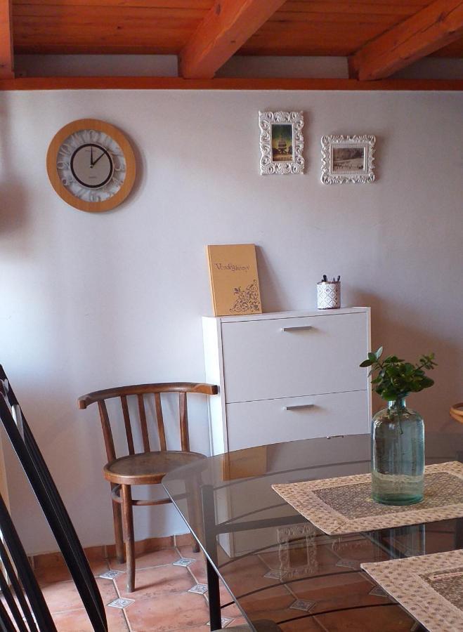 Belvarosi Vintage Apartman A Setaloutcan มิชโคลซ์ ภายนอก รูปภาพ